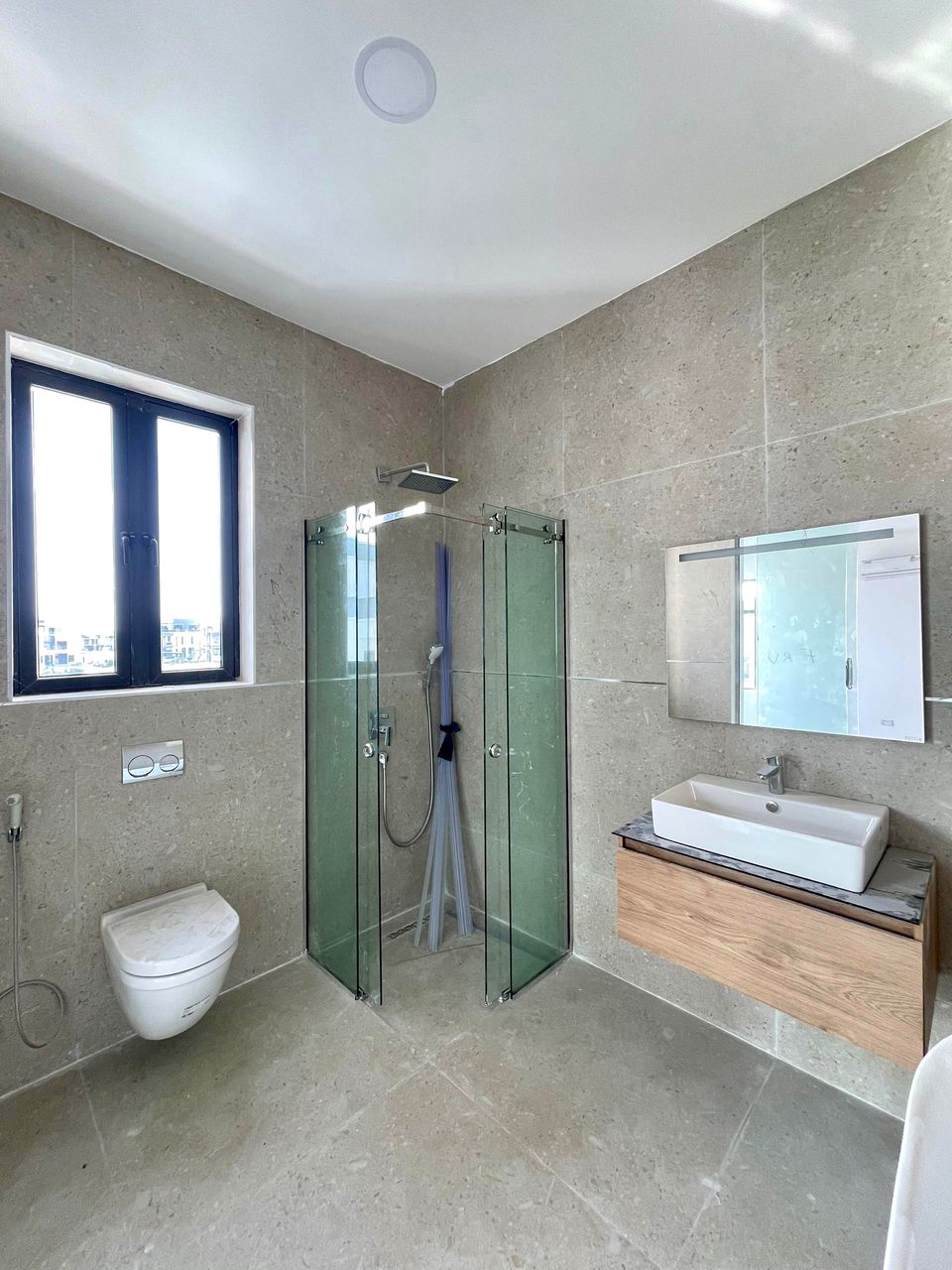 5BEDROOM SEMI DETACHED DUPLEX FOR SALE image 10