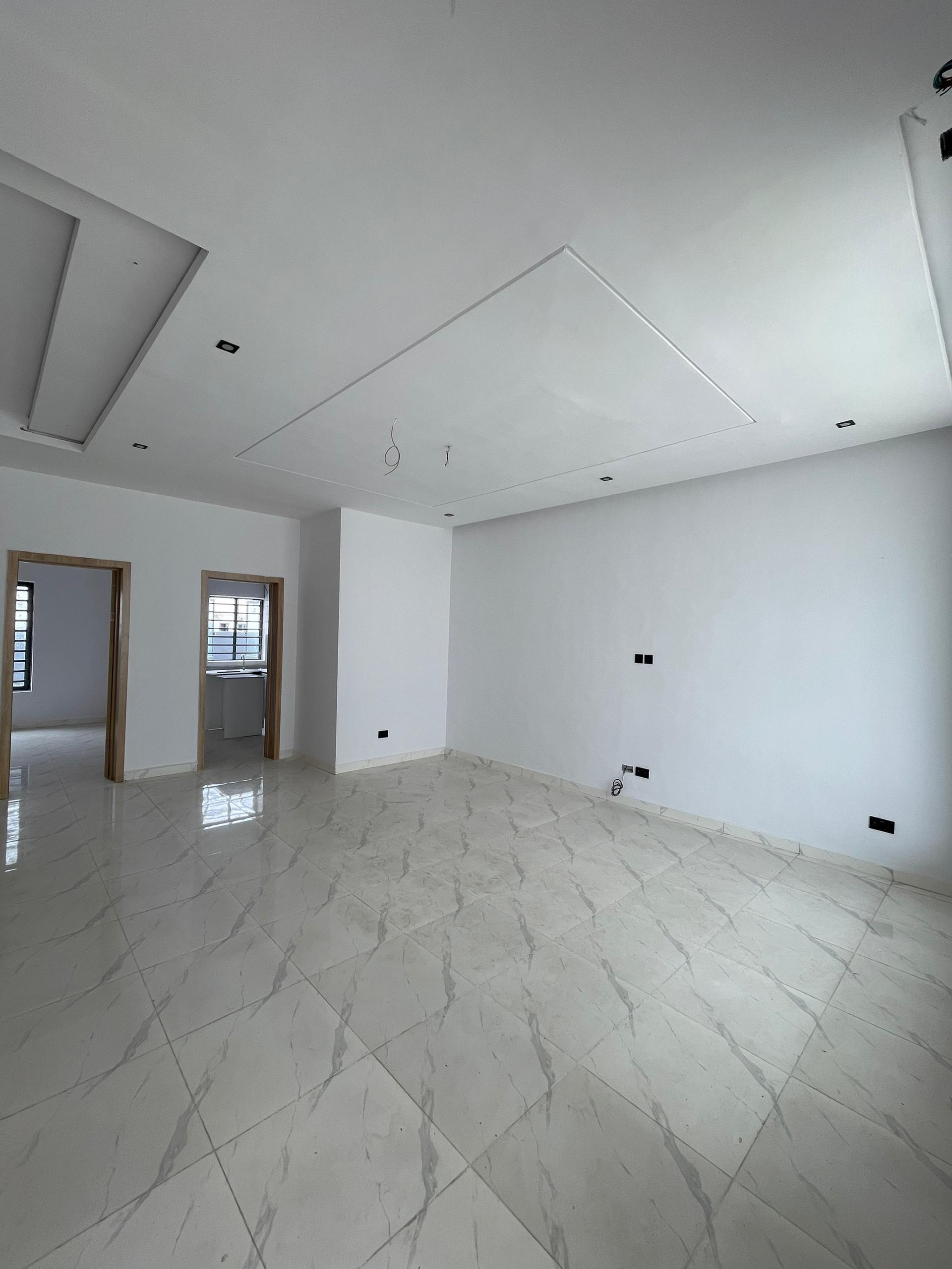 4BEDROOM TERRACE DUPLEX FOR SALE image 3