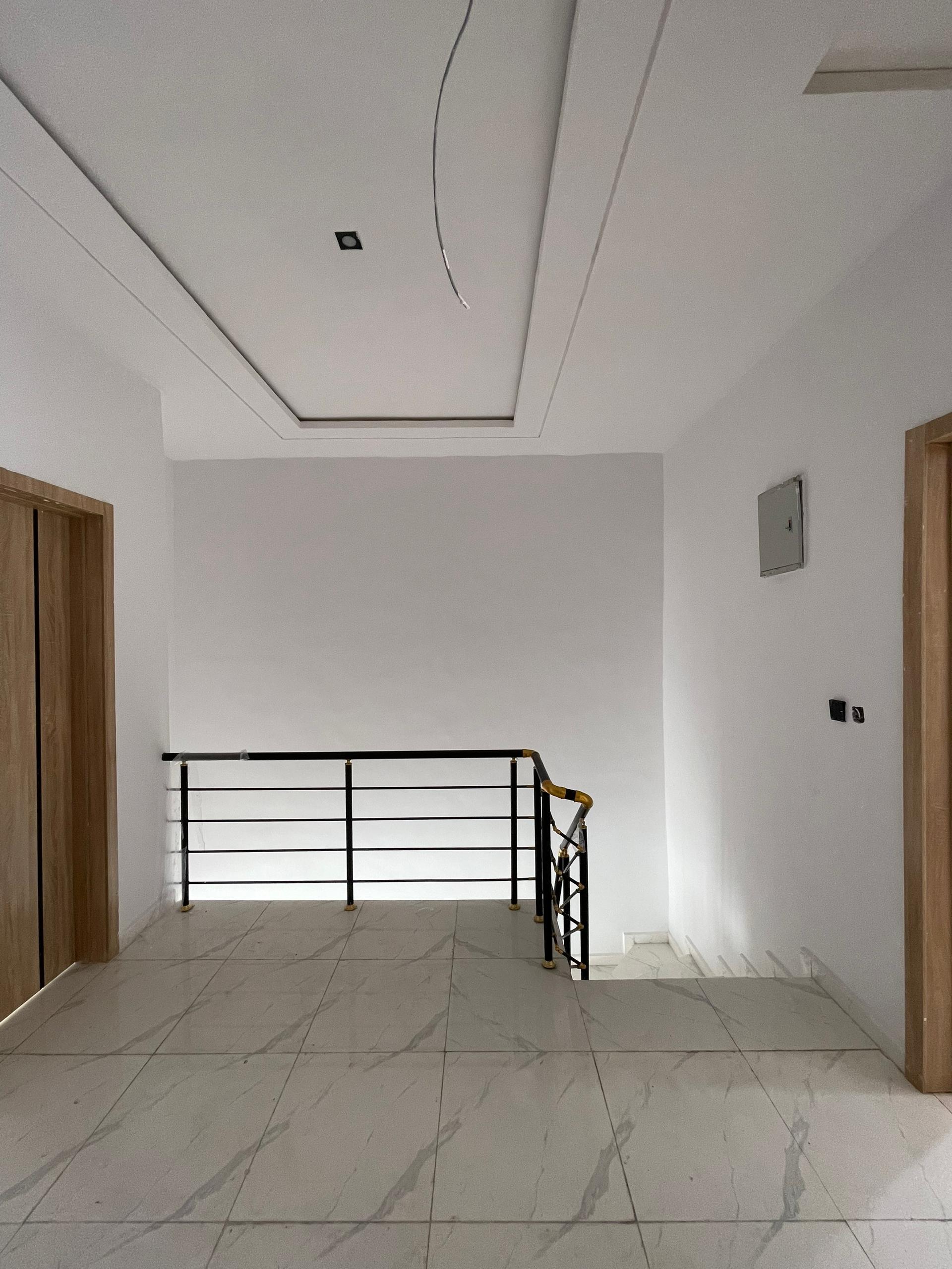 4BEDROOM TERRACE DUPLEX FOR SALE image 7