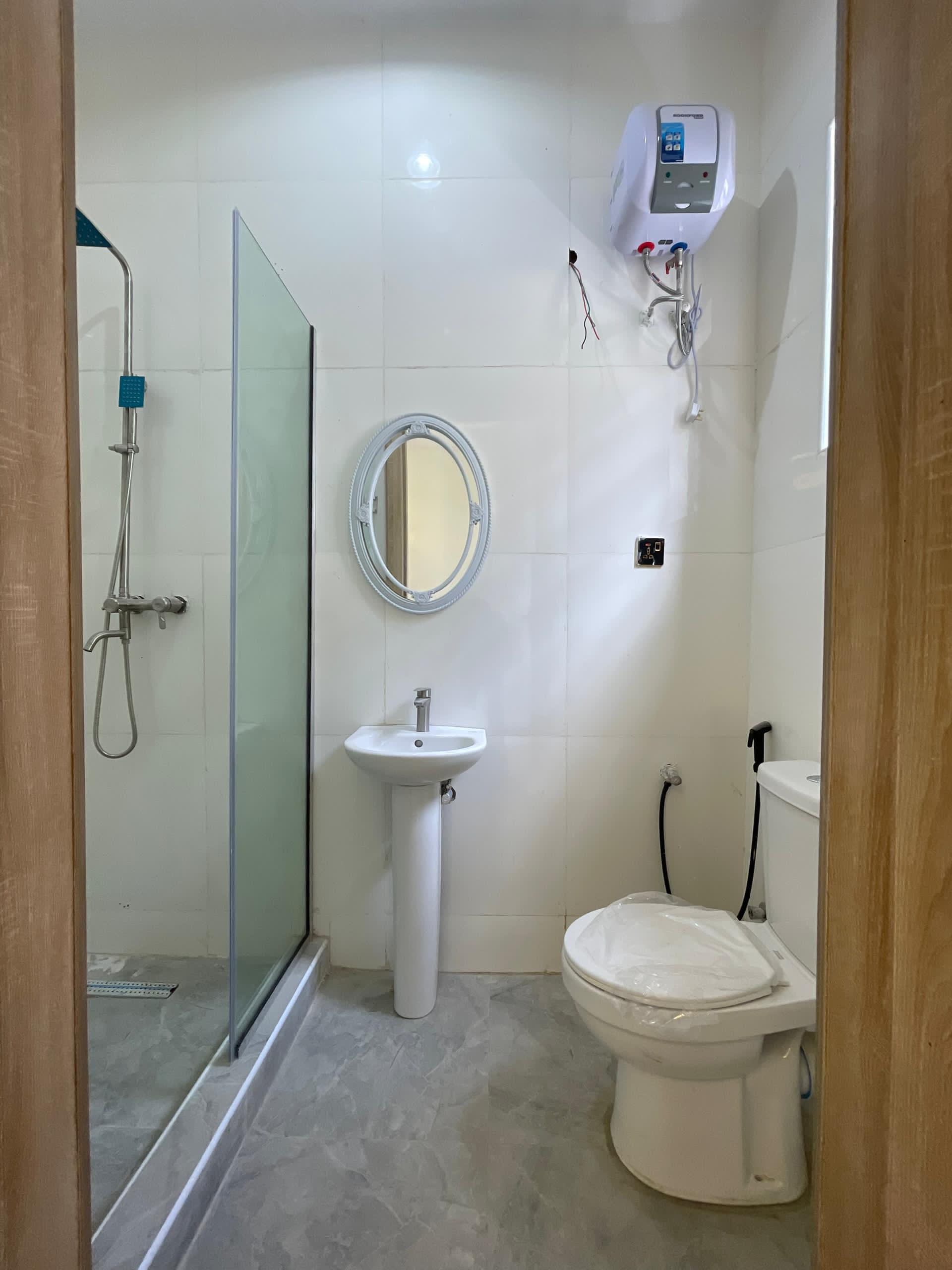 4BEDROOM SEMI DETACHED DUPLEX FOR SALE image 9
