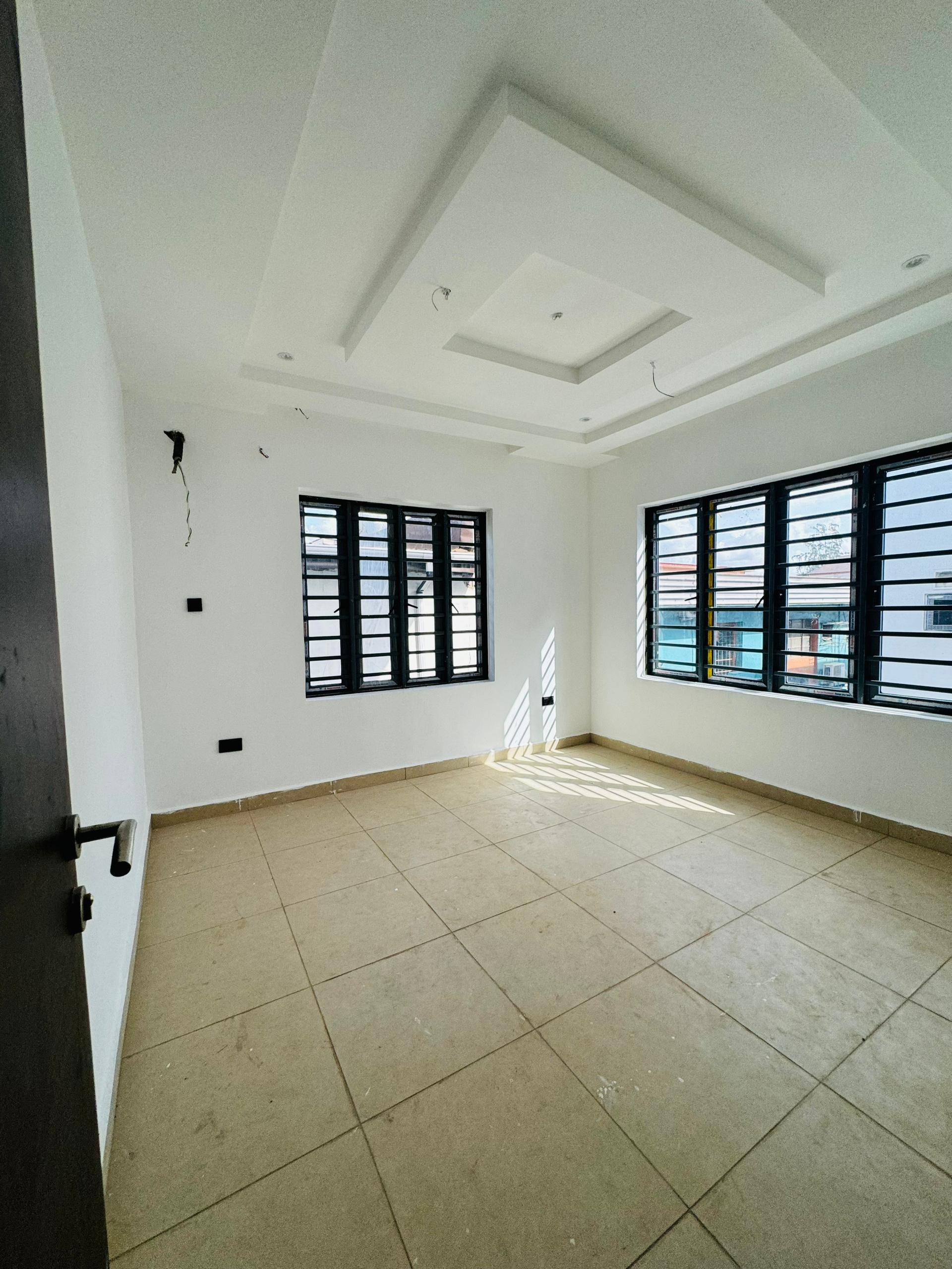 4BEDROOM SEMI DETACHED DUPLEX FOR SALE image 8